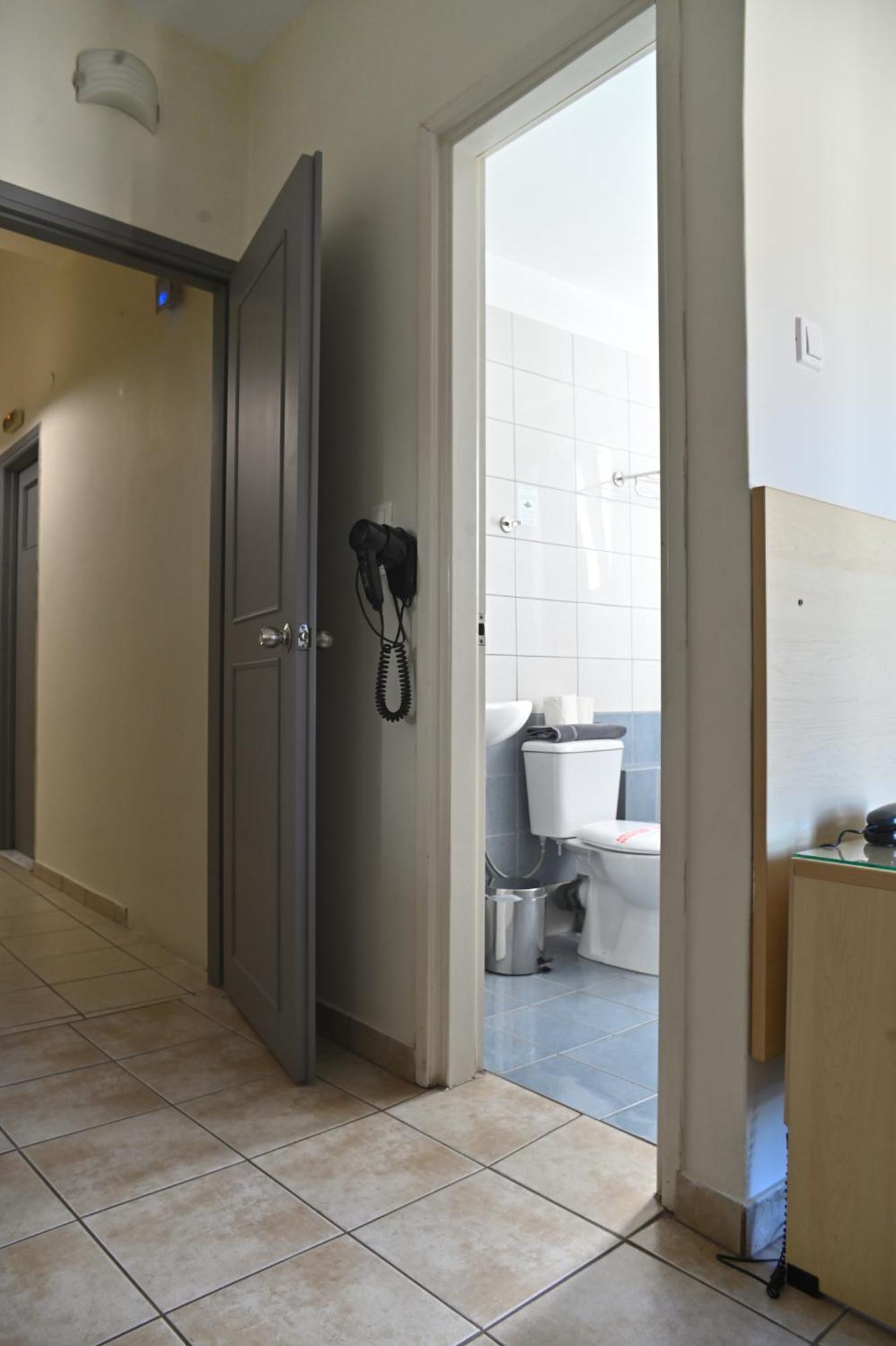 Hotel Kentrikon Chalkís Zewnętrze zdjęcie