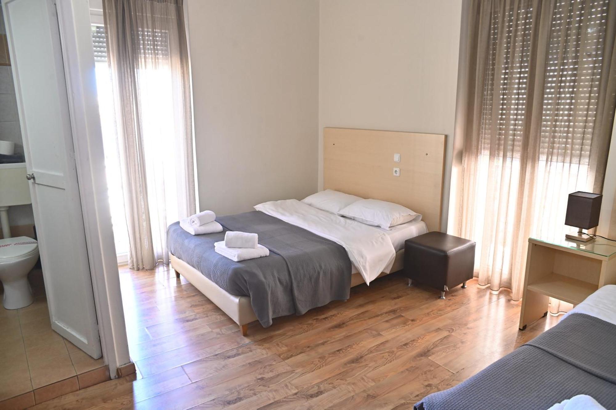 Hotel Kentrikon Chalkís Zewnętrze zdjęcie