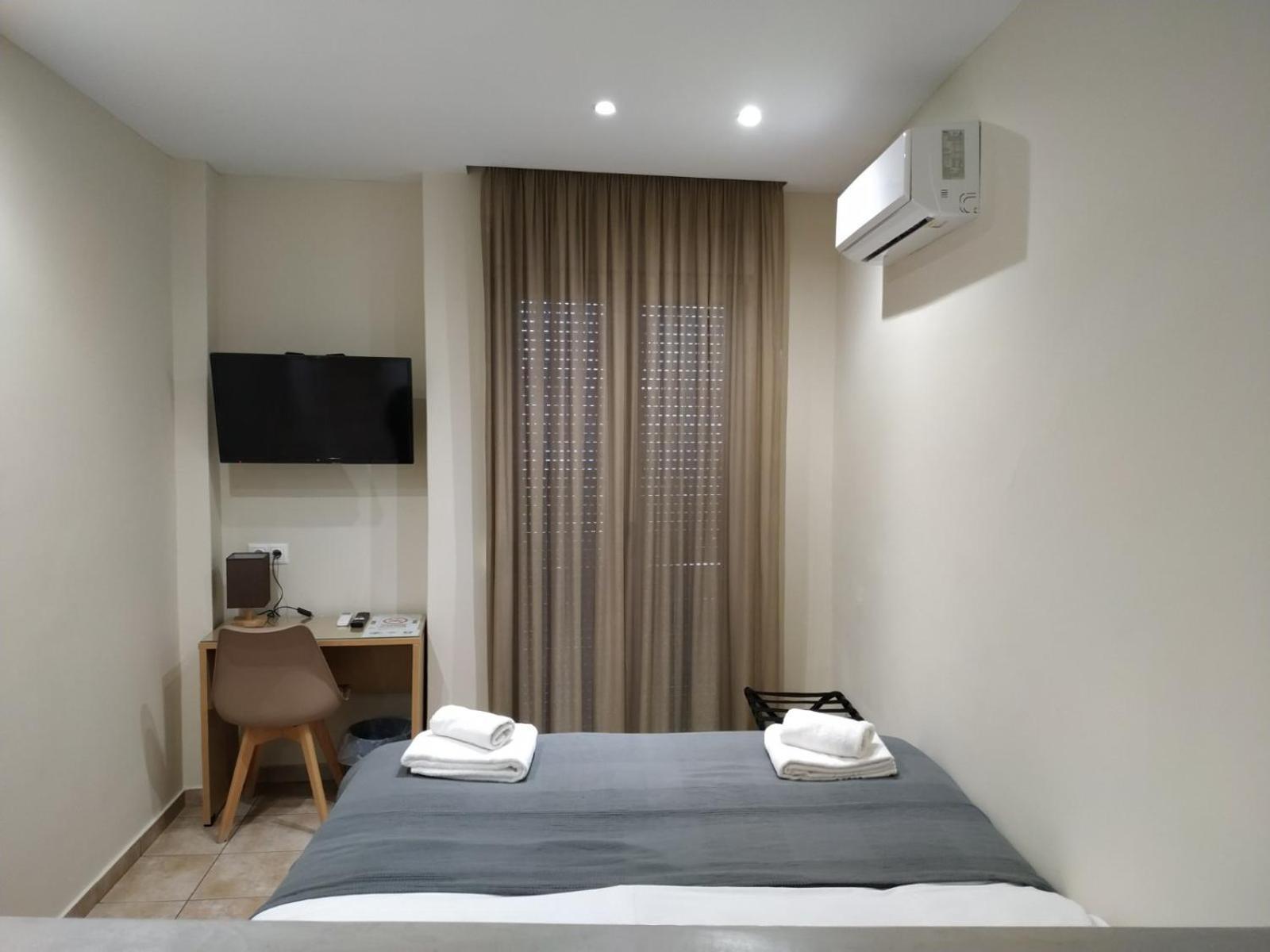Hotel Kentrikon Chalkís Zewnętrze zdjęcie